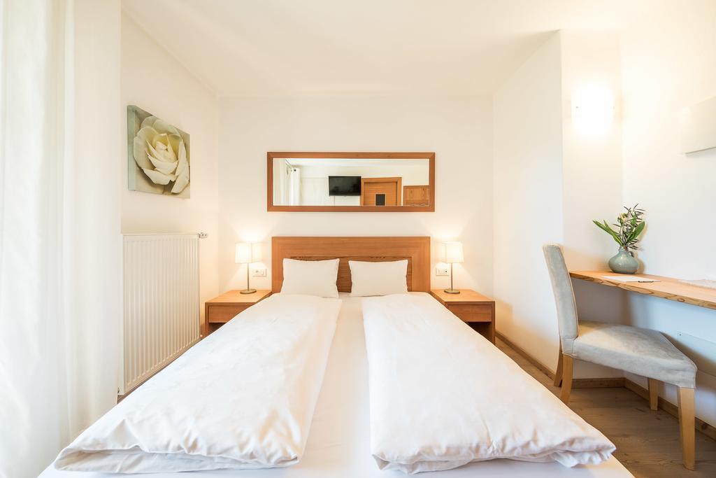 Boutique Hotel Zum Rosenbaum Nalles Esterno foto